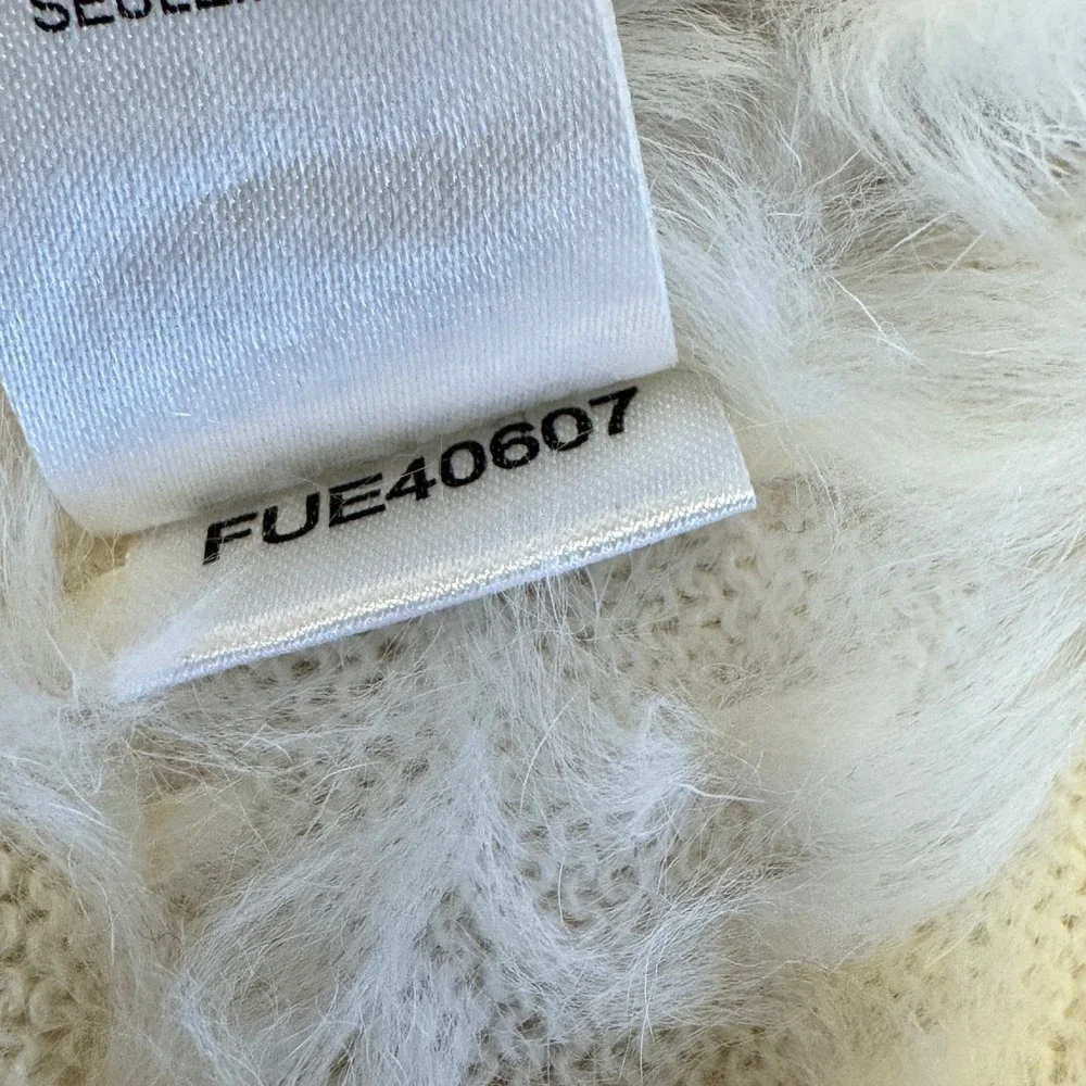 BCBGMAXAZRIA Rabbit Fur Wool Knit Shrug Vest Bolero Cream Ivory FUE40607 Medium
